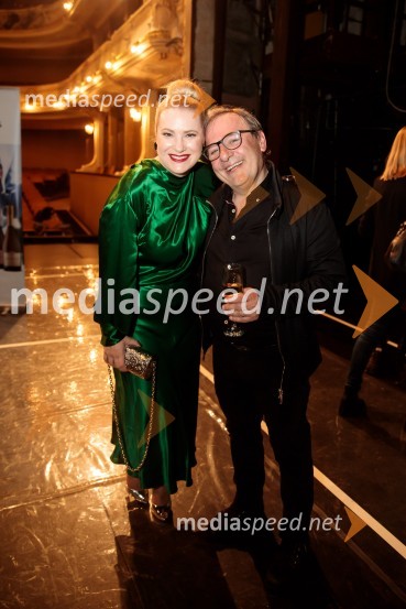  Danica Lovenjak, novinarka;  Bojan Emeršič, igralecVeliki diktator, premiera drame