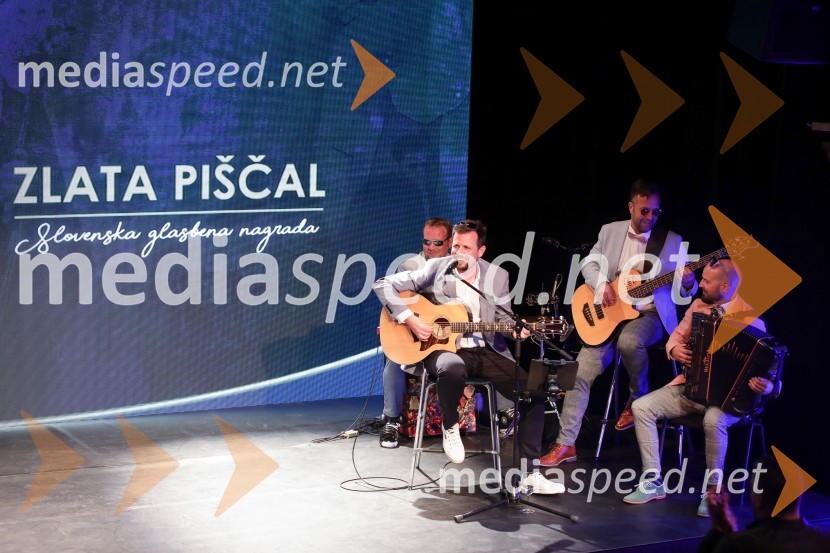 Zasedba KrajnciZlata piščal 2022, podelitev glasbenih nagrad