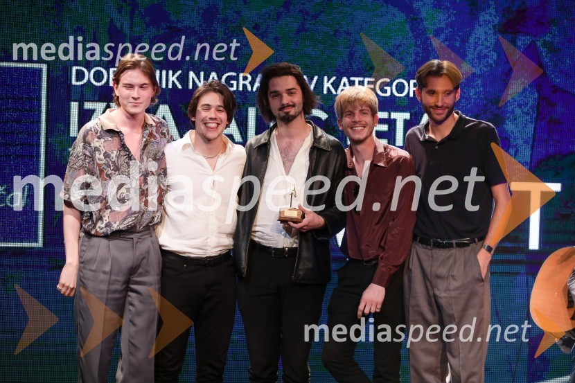  Kris  Guštin, Joker Out;  Bojan Cvjetićanin, Joker Out;  Jan  Peteh, Joker Out;  Jure Maček, glasbenik, Joker Out;  Martin  Jurkovič, Joker OutZlata piščal 2022, podelitev glasbenih nagrad