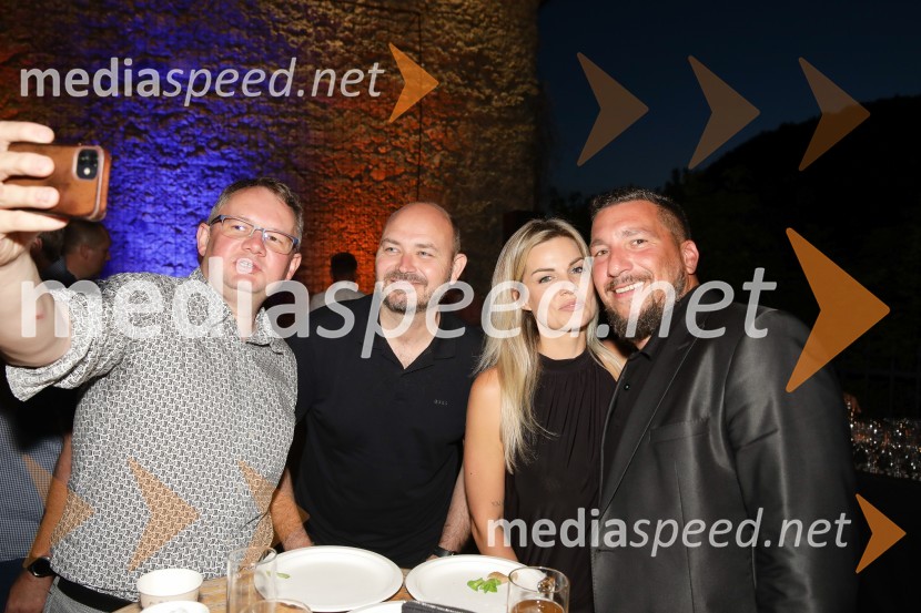  ... ;  ... ;  ... ;  Boštjan Dermol, pevecZlata piščal 2022, podelitev glasbenih nagrad