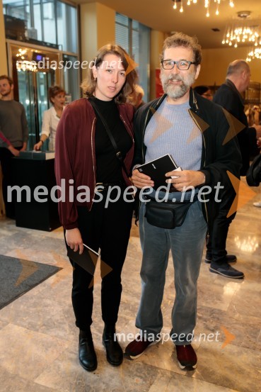 Junakinje, premiera drame