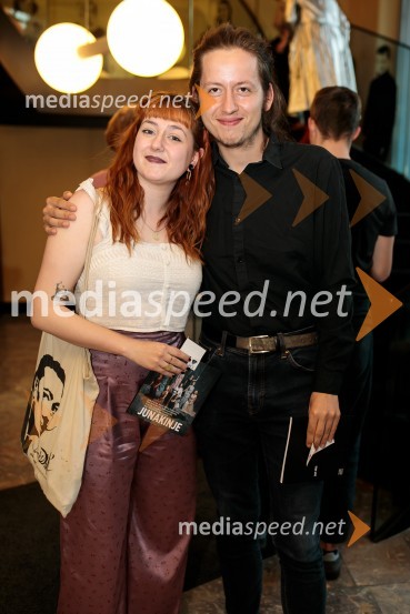 Junakinje, premiera drame