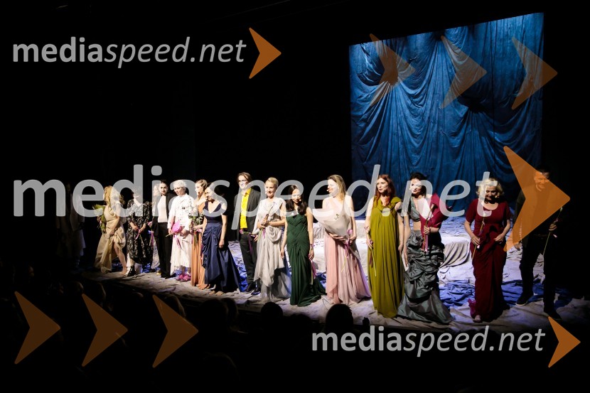 Junakinje, premiera drame