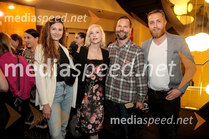 Junakinje, premiera drame