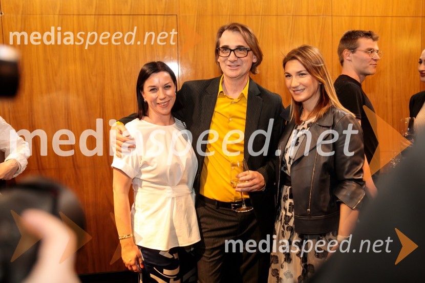  ... ;  Aleksandar  Popovski, režiser, umetniški direktor Drame SNG Maribor;  ... Junakinje, premiera drame