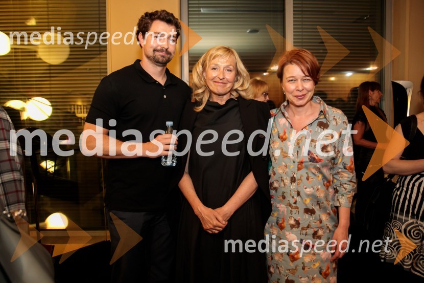  ... ;  Judita Zidar, igralka;  ... Junakinje, premiera drame