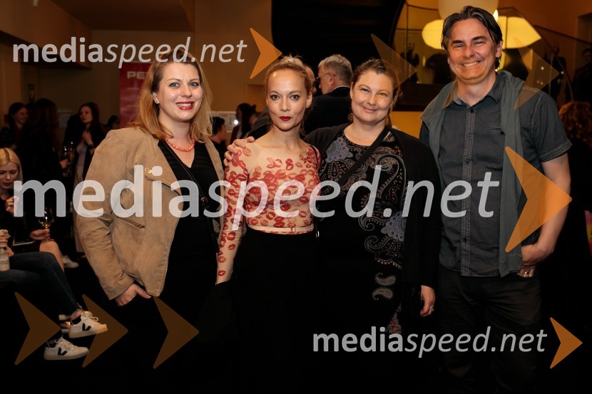  ... ;  Viktorija Bencik Emeršič, igralka;  ... ;  ... Junakinje, premiera drame