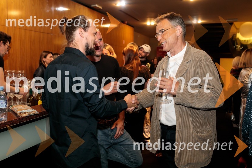  Jernej Gašperin, igralec;   Igor  Samobor, igralecJunakinje, premiera drame