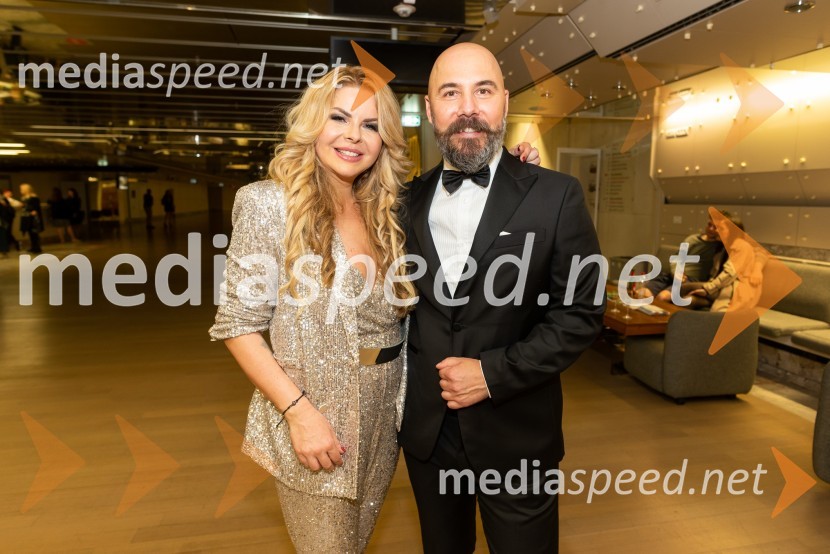  Neža Buh-Neisha, glasbenica;  Jernej  Celestina , športnik, podčastnik SVNeisha, veliki koncert in predstavitev nove plošče Dvigam jadra