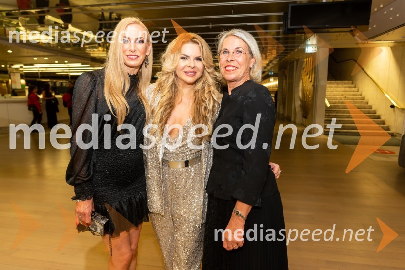  Nataša Maučec, lastnica salona Palade;  Neža Buh-Neisha, glasbenica;  ... Neisha, veliki koncert in predstavitev nove plošče Dvigam jadra