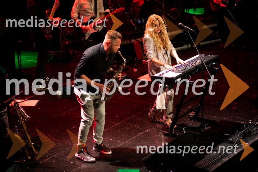  ... ;  Neža Buh-Neisha, glasbenicaNeisha, veliki koncert in predstavitev nove plošče Dvigam jadra