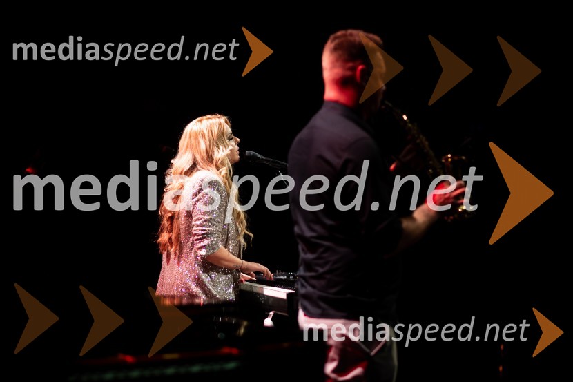 Neisha, veliki koncert in predstavitev nove plošče Dvigam jadra