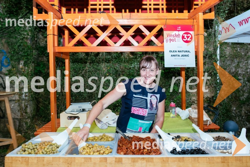 Vinska pot v rovih pod starim Kranjem 2022, petek 1