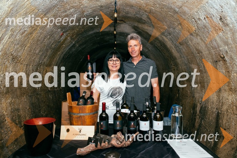 Vinska pot v rovih pod starim Kranjem 2022, petek 1