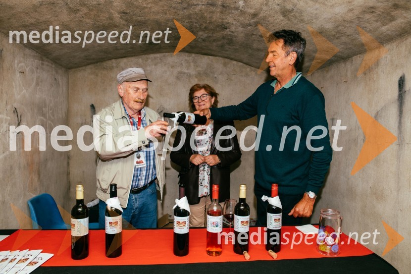  ... ;  Jože  Jenko, vina JoganVinska pot v rovih pod starim Kranjem 2022, petek 1