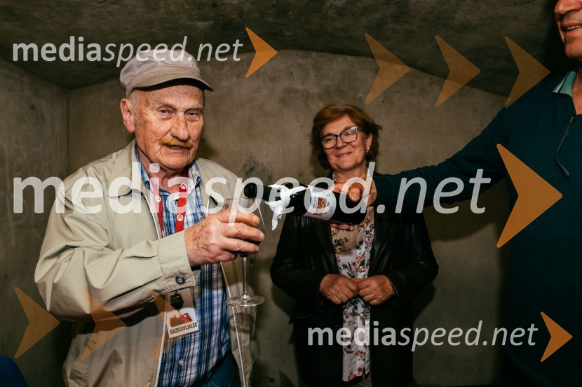 Vinska pot v rovih pod starim Kranjem 2022, petek 1