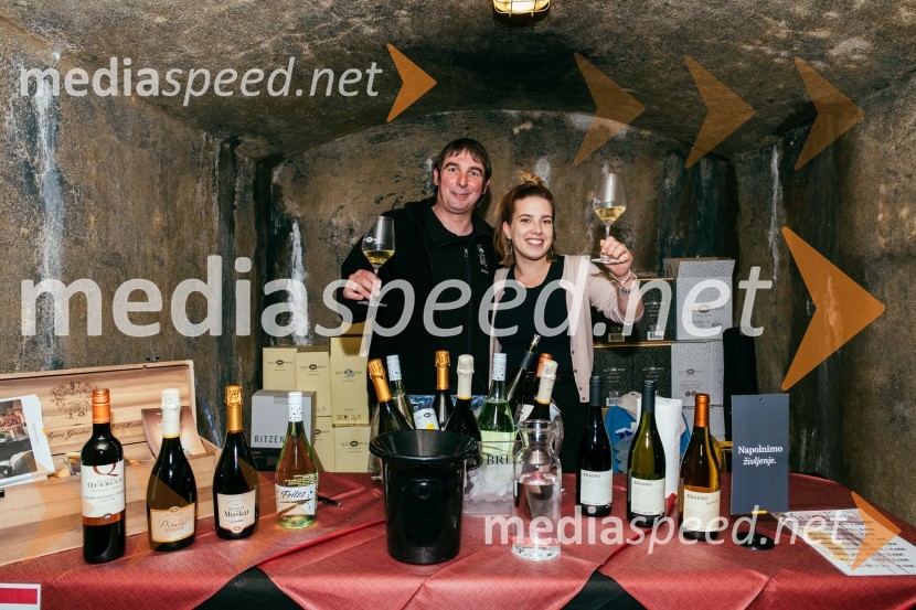 Vinska pot v rovih pod starim Kranjem 2022, petek 1