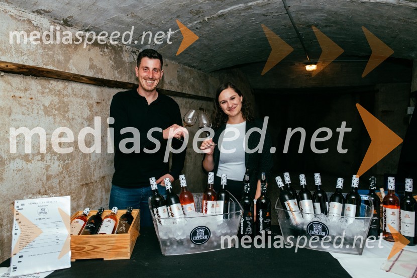 Vinska pot v rovih pod starim Kranjem 2022, petek 1