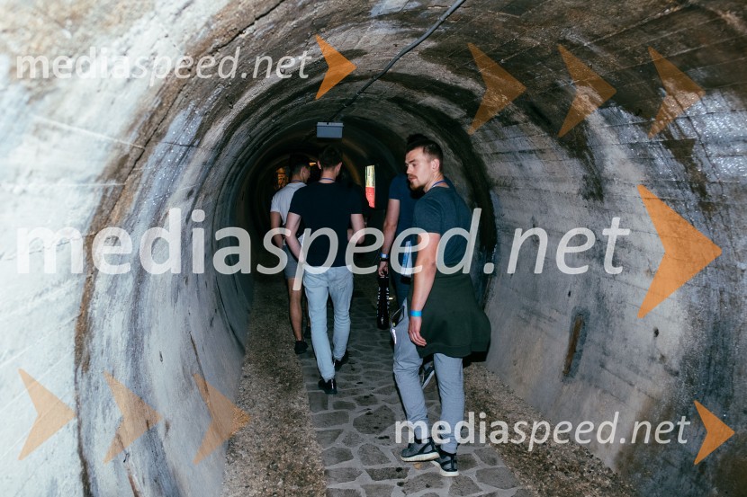 Vinska pot v rovih pod starim Kranjem 2022, petek 1