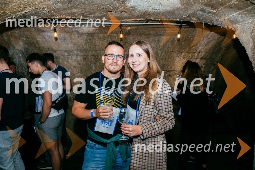 Vinska pot v rovih pod starim Kranjem 2022, petek 1