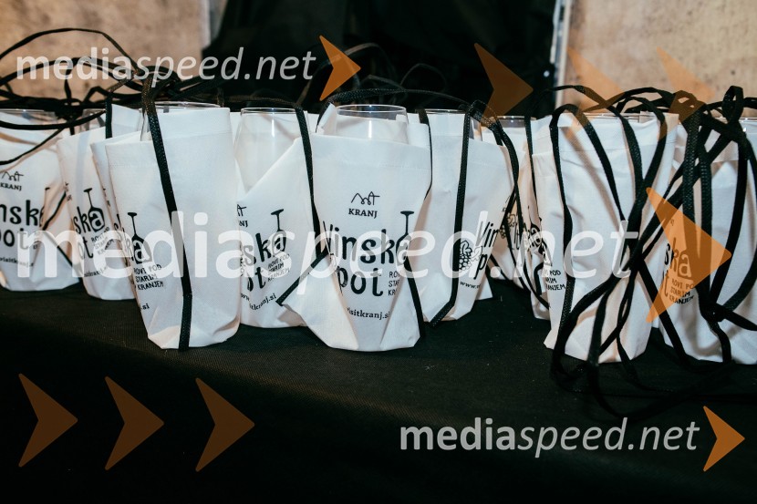 Vinska pot v rovih pod starim Kranjem 2022, petek 1