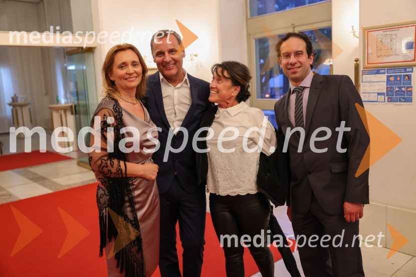  ... ;  Danilo Rošker, direktor SNG Maribor;  ... ;  Simon Krečič, umetniški direktor Opere SNG MariborRigoletto, premiera opere, SNG Maribor