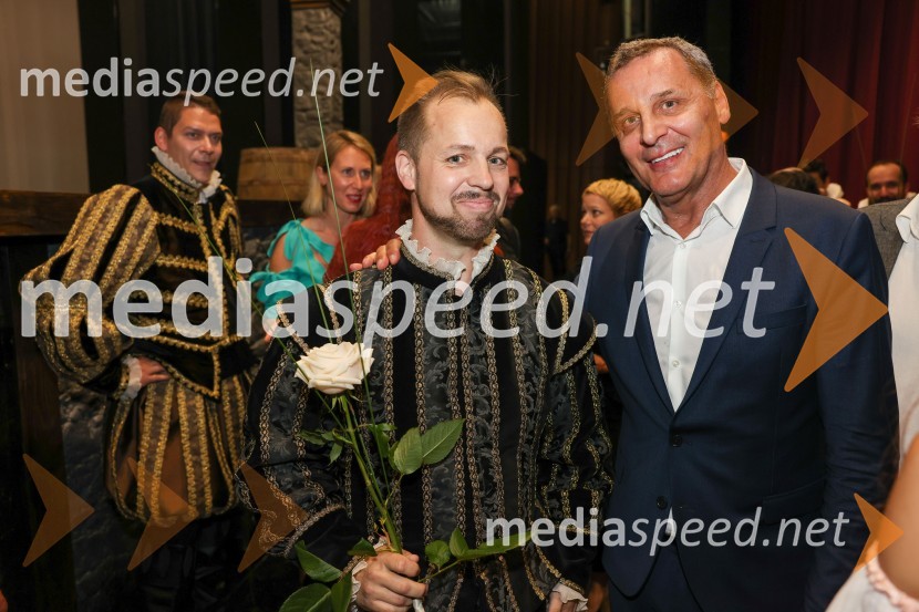  Martin Sušnik, operni solist;  Danilo Rošker, direktor SNG MariborRigoletto, premiera opere, SNG Maribor