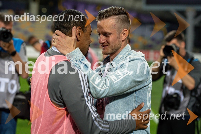  Marcos  Tavares, nogometaš, NK Maribor;  ... Marcos Tavares - zadnja tekma v Ljudskem vrtu