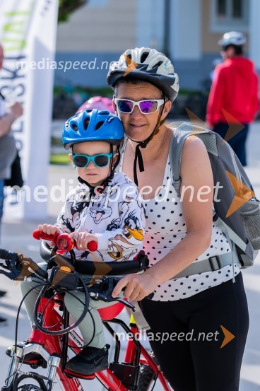 1. Bobrovo bicikliranje