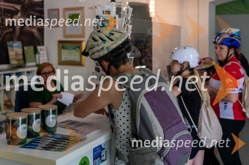 1. Bobrovo bicikliranje