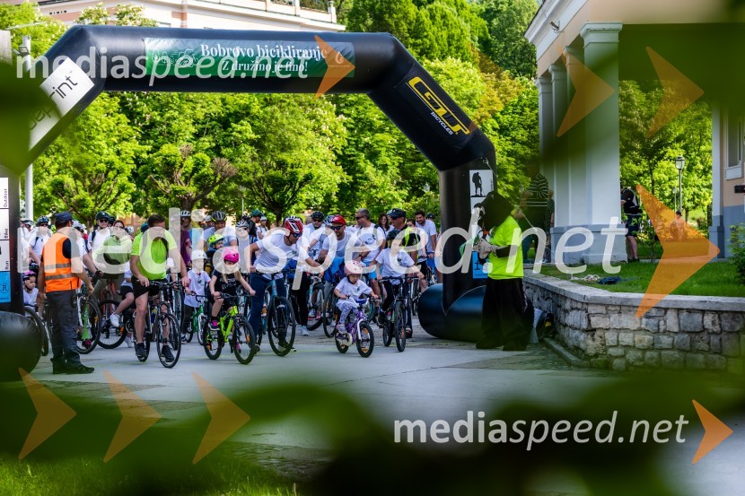 1. Bobrovo bicikliranje