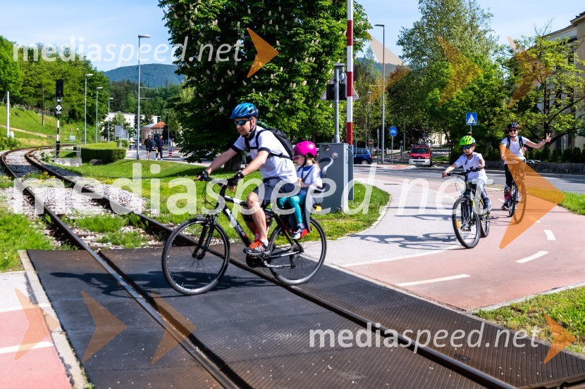 1. Bobrovo bicikliranje