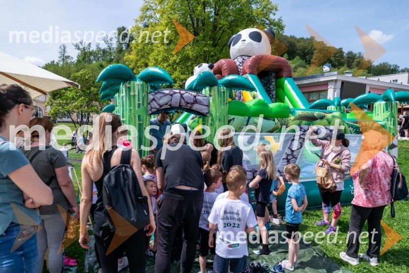 Napihljiva igrala LaLi1. Bobrovo bicikliranje