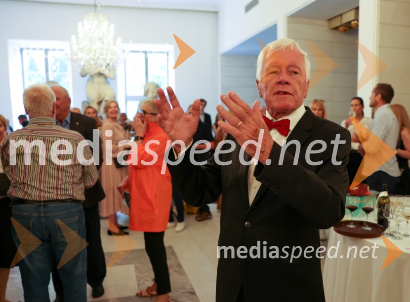  Tone Vogrinec, športni in smučarski funkcionarTone Vogrinec, zabava za 80. rojstni dan