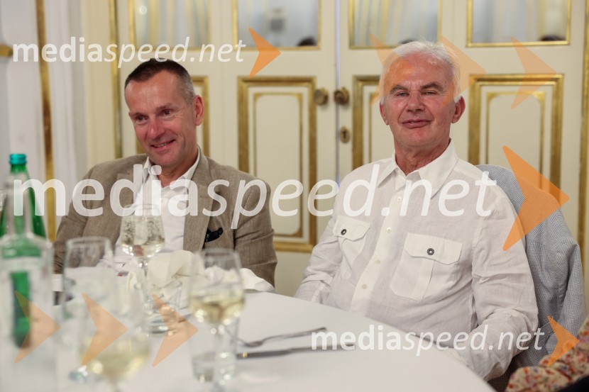  Aleš Černe, direktor Hervis, d.o.o.;  Mitja VelepičTone Vogrinec, zabava za 80. rojstni dan
