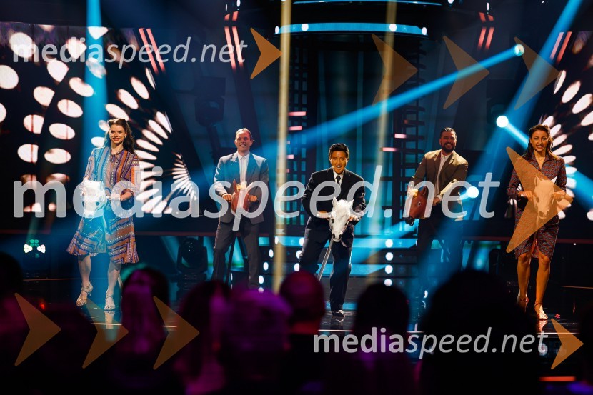  Adrijana Kamnik, pevkaZnan obraz ima svoj glas, 9. oddaja