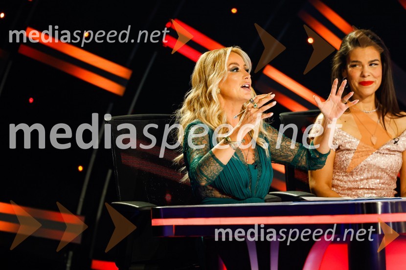  Saša Lendero, pevka, voditeljica;  Ana Maria Mitić, stand up komičarkaZnan obraz ima svoj glas, 9. oddaja