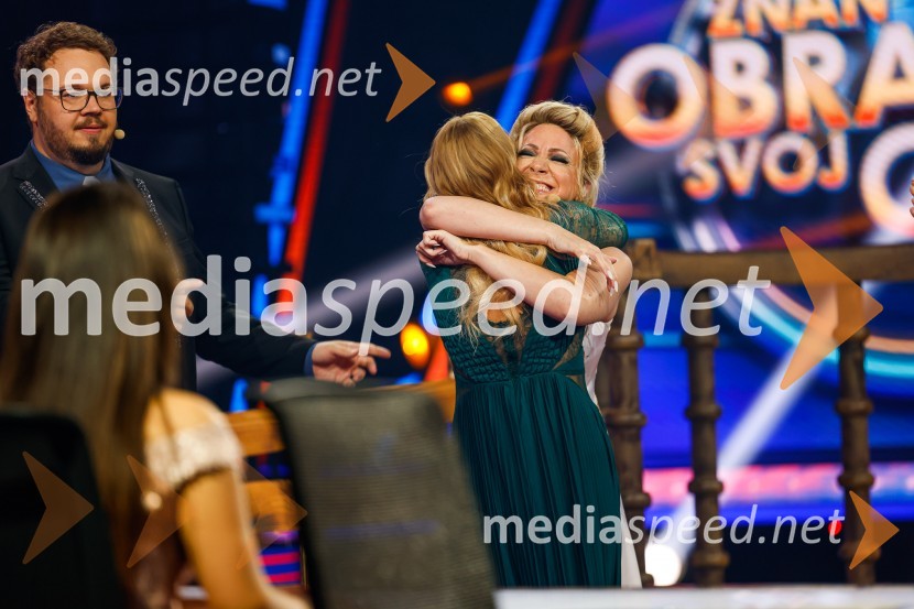  Saša Lendero, pevka, voditeljica;  Martina Majerle, pevkaZnan obraz ima svoj glas, 9. oddaja