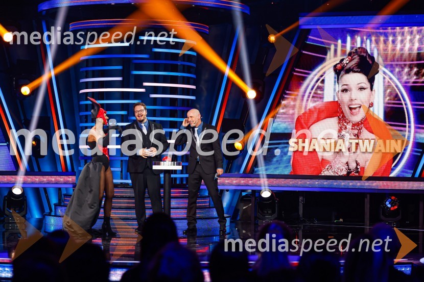  Damjana Golavšek, pevka;  Sašo Stare, stand up komik, voditelj;  Peter Poles, televizijski voditeljZnan obraz ima svoj glas, 9. oddaja