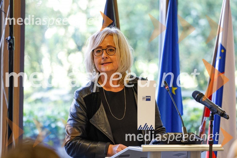  Dagmar von Bohnstein , predsednica upravnega odbora Slovensko-nemške gospodarske zbornice Dan slovensko-nemškega gospodarstva 2022