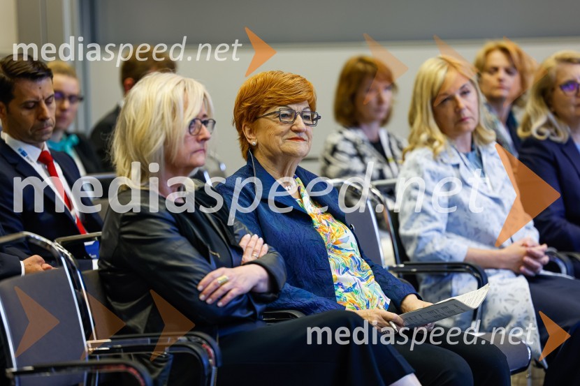  Dagmar von Bohnstein , predsednica upravnega odbora Slovensko-nemške gospodarske zbornice ; prof. dr.  Danica  Purg,  direktorica IEDC Poslovna šola BledDan slovensko-nemškega gospodarstva 2022