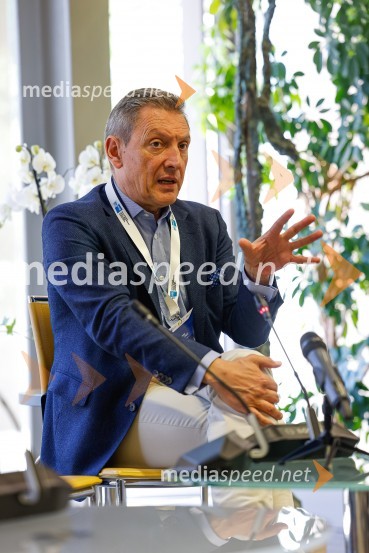 dr. Thomas Narbeshuber, podpredsednik BASF za Jugovzhodno Evropo in predsednik delovne skupine za JVE pri nemškem zunanjem gospodarskem združenju za Vzhodno EvropoDan slovensko-nemškega gospodarstva 2022