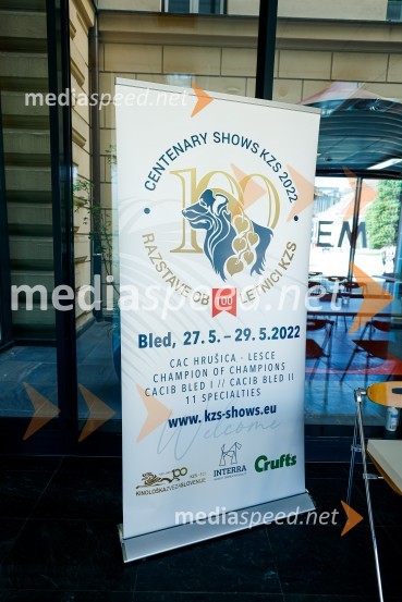 Psom prijazen in dostopen muzej, novinarska konferenca