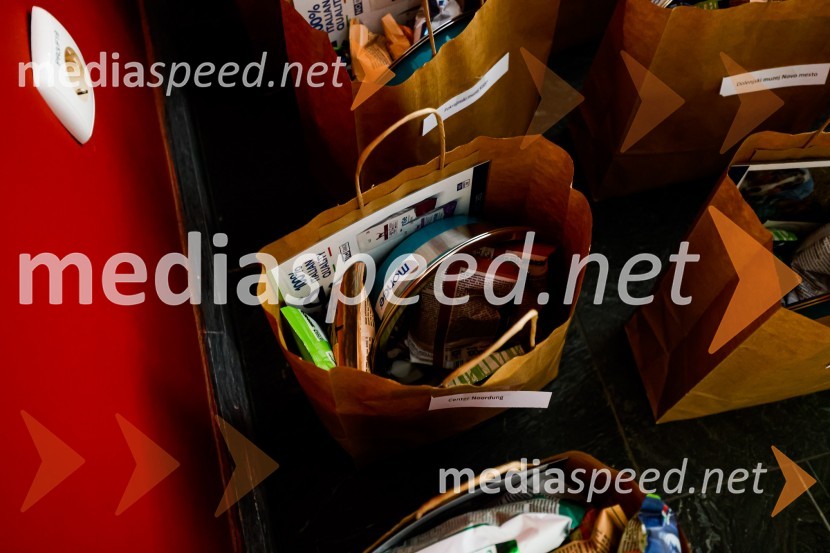 Psom prijazen in dostopen muzej, novinarska konferenca