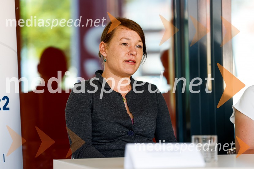  Andreja Kopitar, poslovna sekretarka KZSPsom prijazen in dostopen muzej, novinarska konferenca