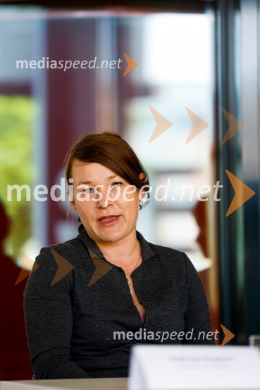  Andreja Kopitar, poslovna sekretarka KZSPsom prijazen in dostopen muzej, novinarska konferenca