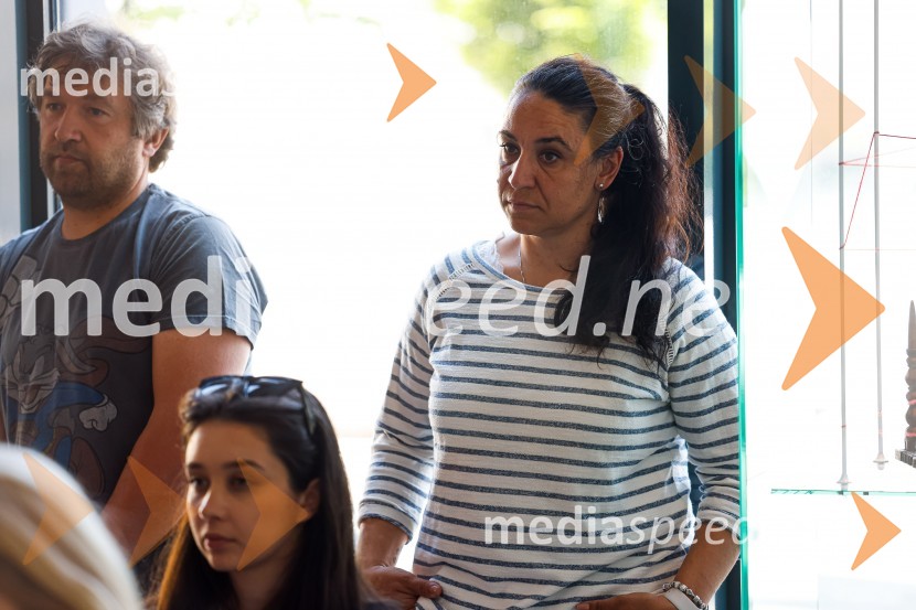 Psom prijazen in dostopen muzej, novinarska konferenca