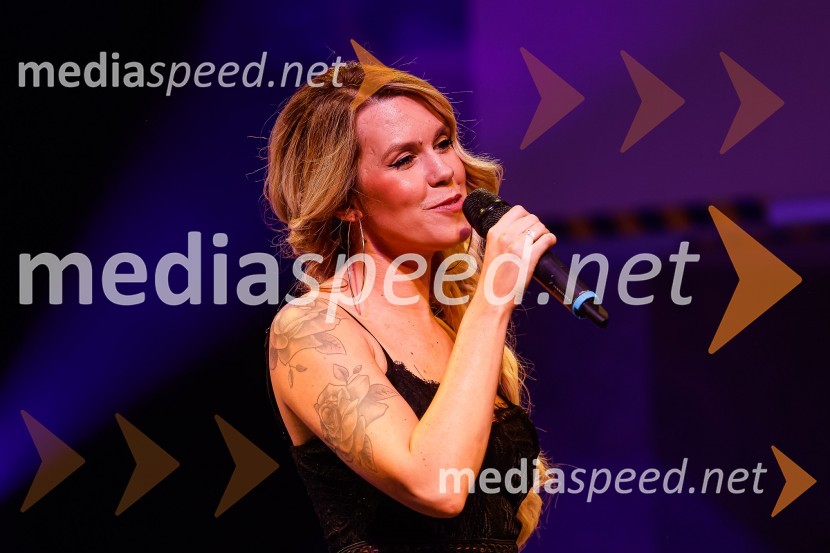  Nika Zorjan, pevkaFestival lepote v Pionirskem domu