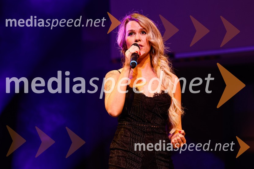  Nika Zorjan, pevkaFestival lepote v Pionirskem domu