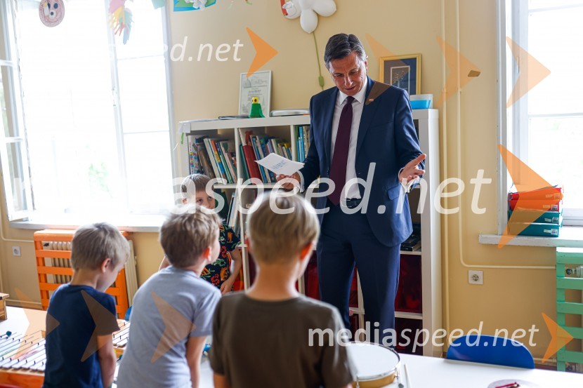  Borut Pahor, predsednik Republike SlovenijeFestival lepote v Pionirskem domu